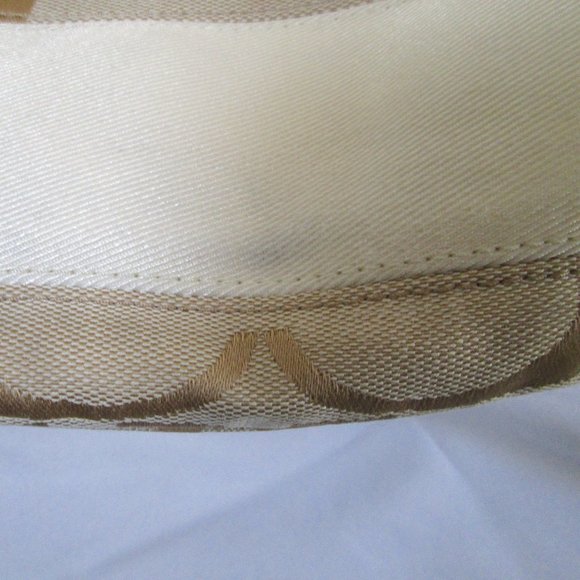 Coach Beige and Cream Colored Shoulder Hobo Purse # E1182-F17434 Pre-own… - Picture 14 of 15
